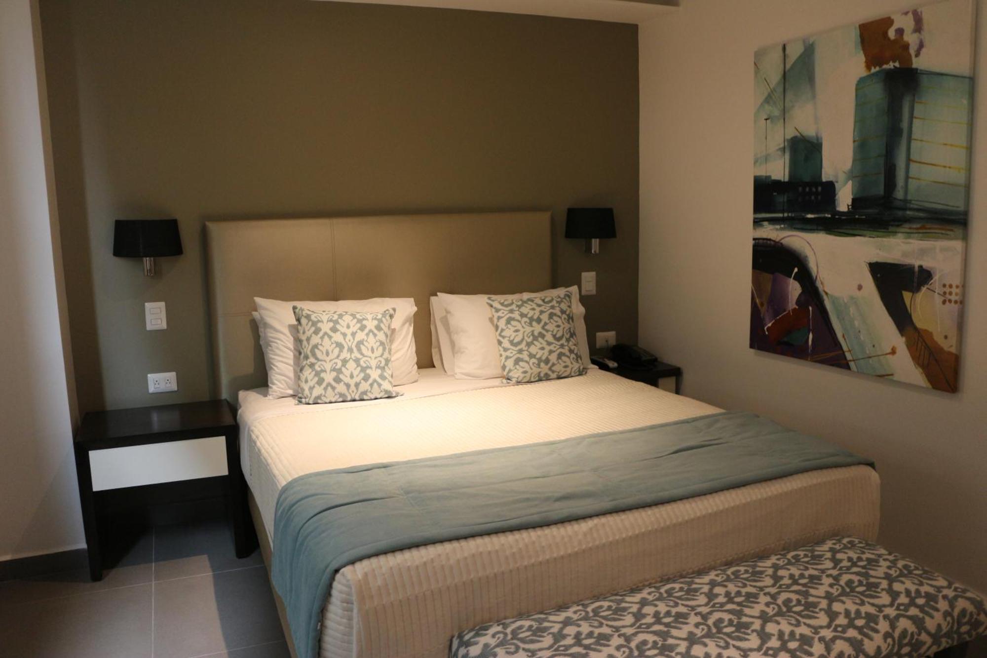 Hotel Poseidon Manta Room photo