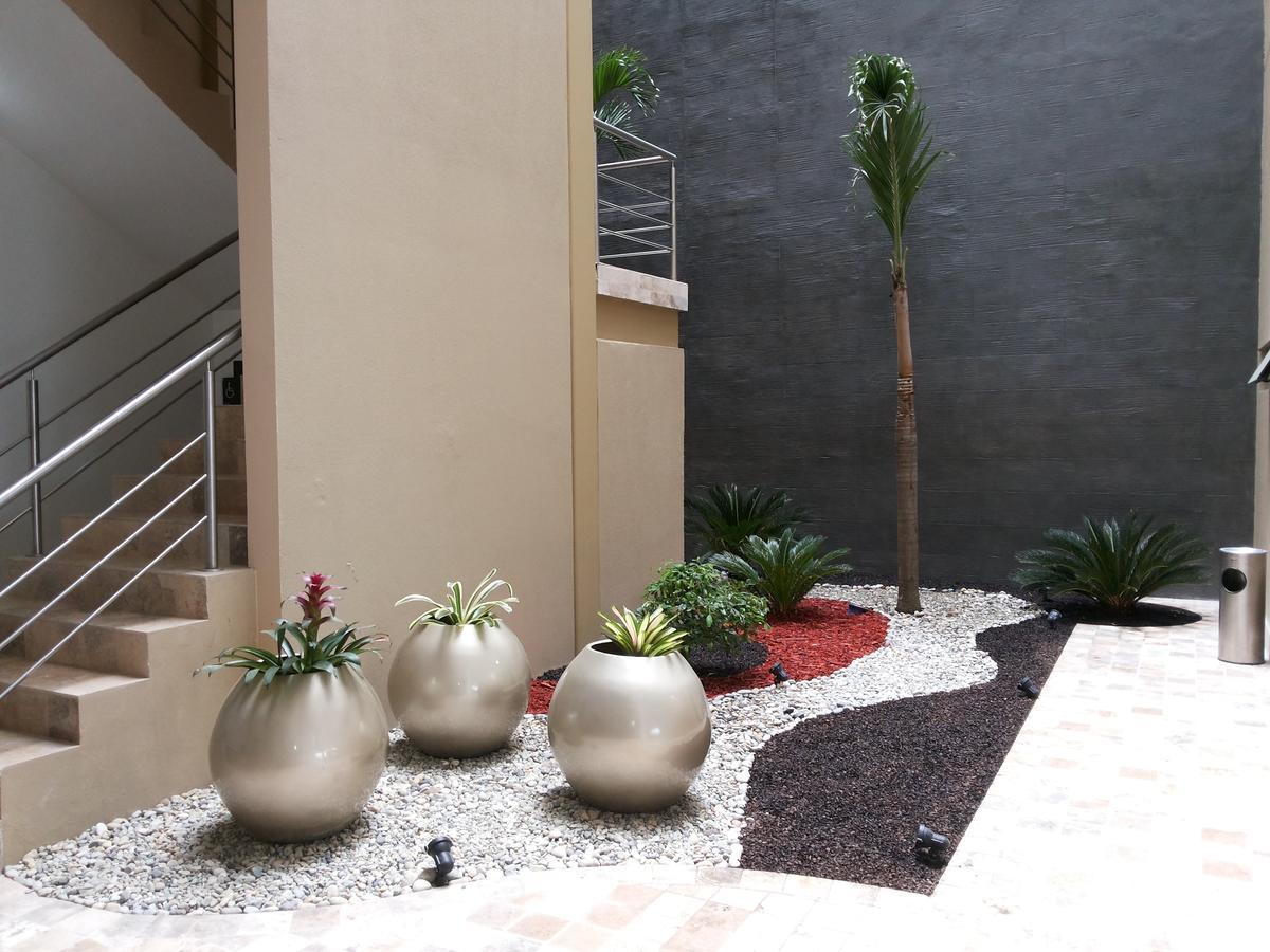 Hotel Poseidon Manta Exterior photo